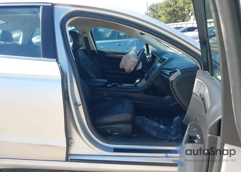 2015 Ford Fusion Se z USA, uszkodzony, nr VIN 3FA6P0HD3FR181669